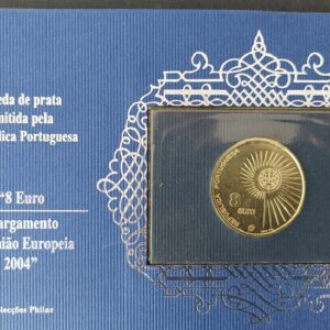 2004 - Moeda da Republica Portuguesa em prata - 8 €