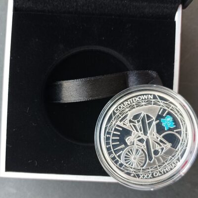 2011 – Moeda £5 dos jogos olímpicos – Countdown to London 2012 – Ciclismo