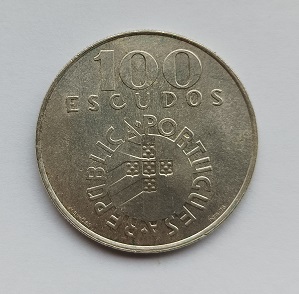 Moeda de 100 escudos do 25 abril 1974