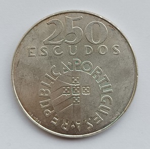 Moeda de 250 escudos, 25 abril 1974